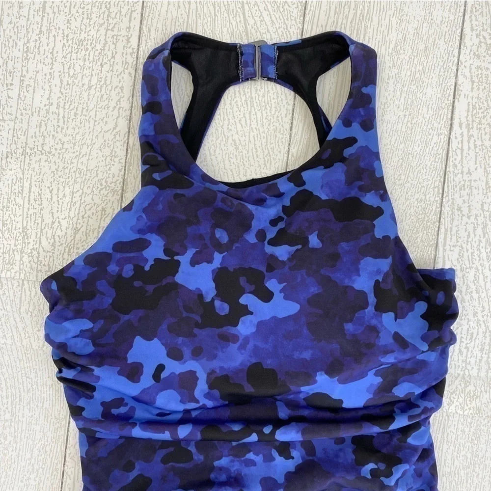 Athleta Blue Camouflage swim tankini top size 32 D/DD